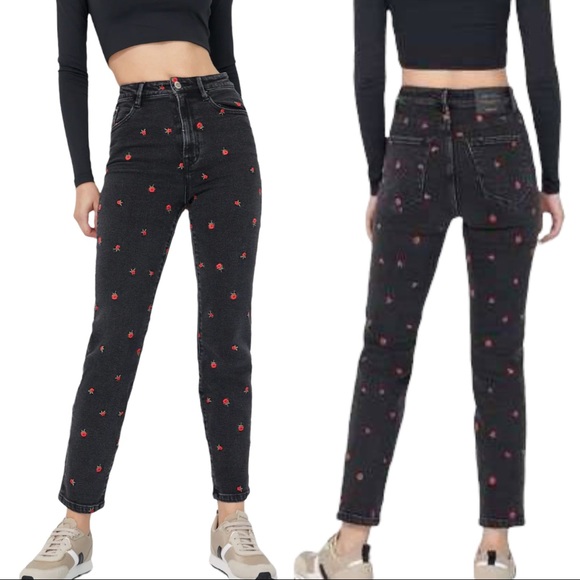 stradivarius Denim - STRADIVARIUS Embroidered Slim Mom Jeans